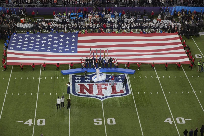 If They Kneel For The Anthemn, 5 NFL Teams Will Fire Players “On The Spot”