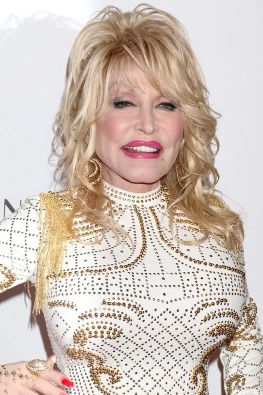 Dolly Parton Opts Out of Tours to Prioritize Quality Time with Husband