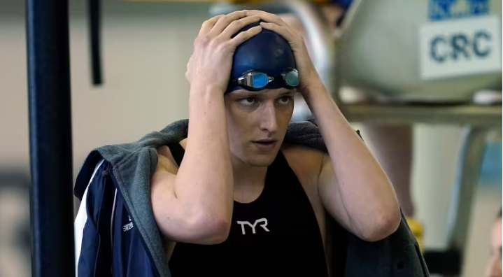 Hostile Crowd Boos Trans Swimmer Lia Thomas Off the Stage At NCAA Event