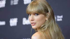 Taylor Swift rocks ’87’ necklace supporting Travis Kelce at Super Bowl 2024