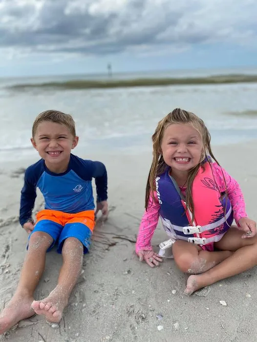 Indiana girl, 7, buried alive playing in hole on south Florida beach