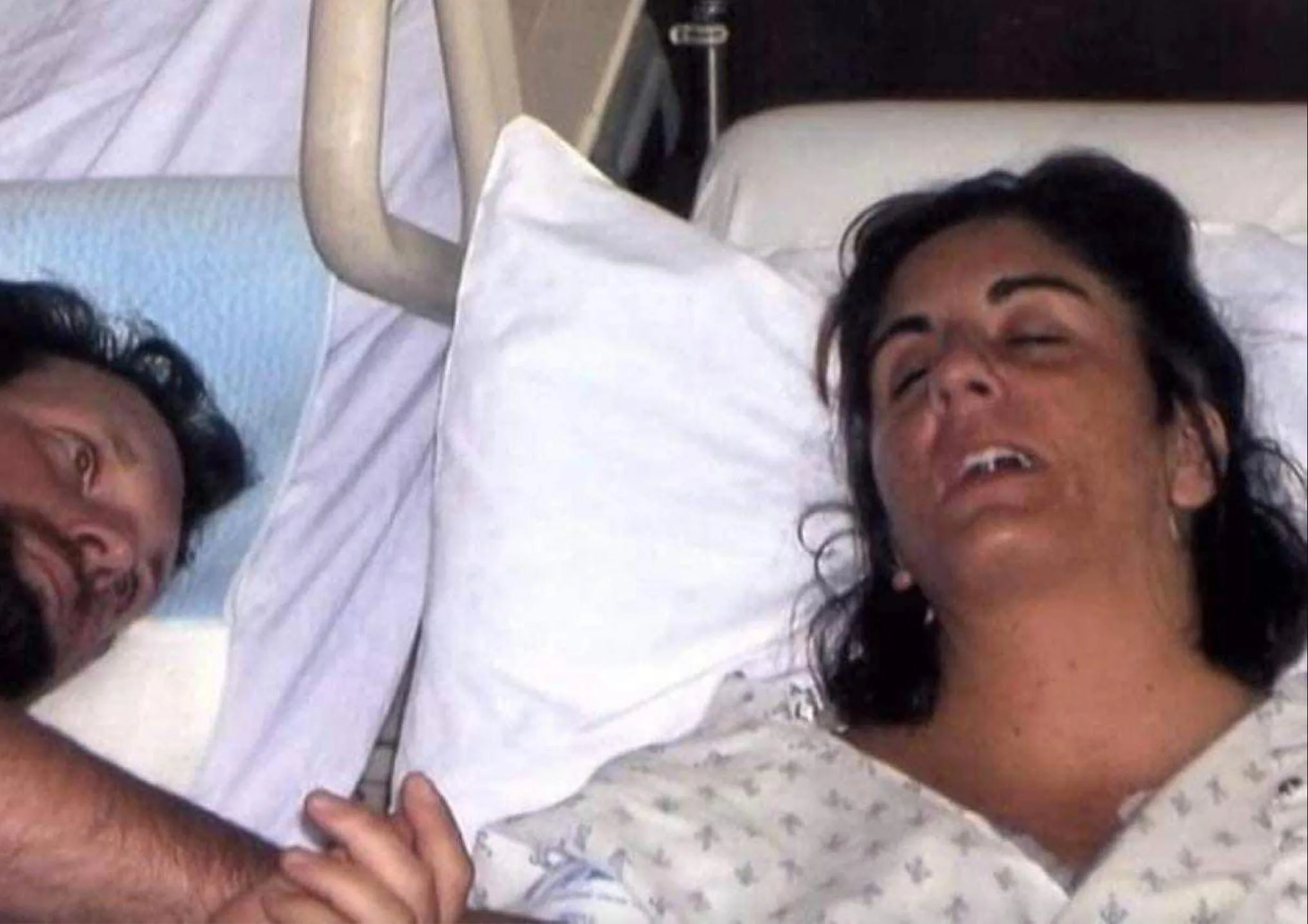 Man thinks he’s watching wife’s last moments after taking off life support till she says, ‘get me out of here’