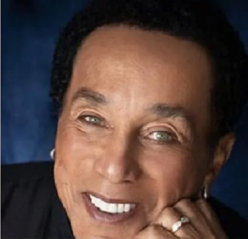 Smokey Robinson says he had a really nice romantic relationship with Diana Ross for a whole year while he was already married.