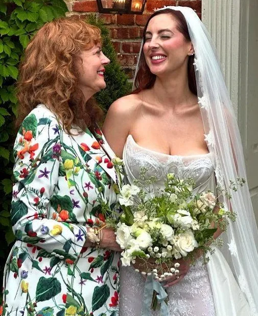 Susan Sarandon’s Daughter, 39, Weds in ‘French Garden’ Ceremony, Wearing Corset Gown That Sparks Heated Reaction: Photos