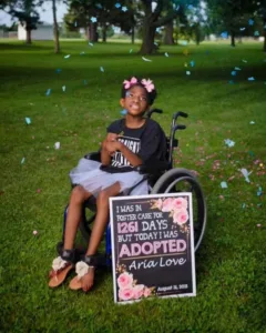 Bright Smiles And Utter Joy Captured In 30 Pictures On The Day Of Adoption, Shared By This Non-Profit Helping Youth In Foster Care