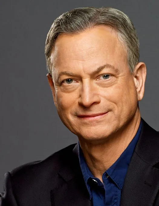 Gary Sinise awarded the Patriot Award for supporting veterans and he really deserves it